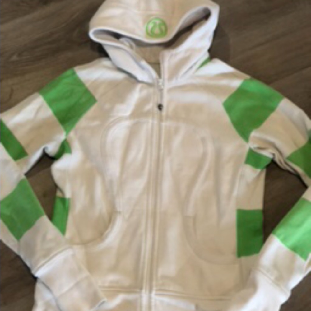 Green & white lulu jacket